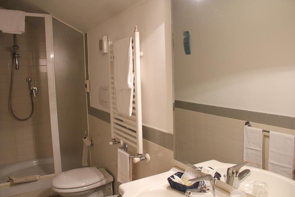 Hotel Castello LʼAquila Dış mekan fotoğraf